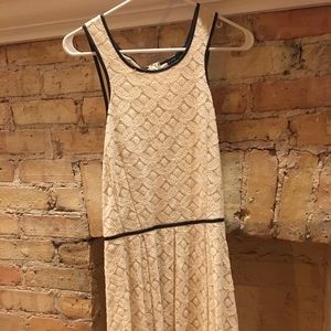 Women’s dress! Very comfortable